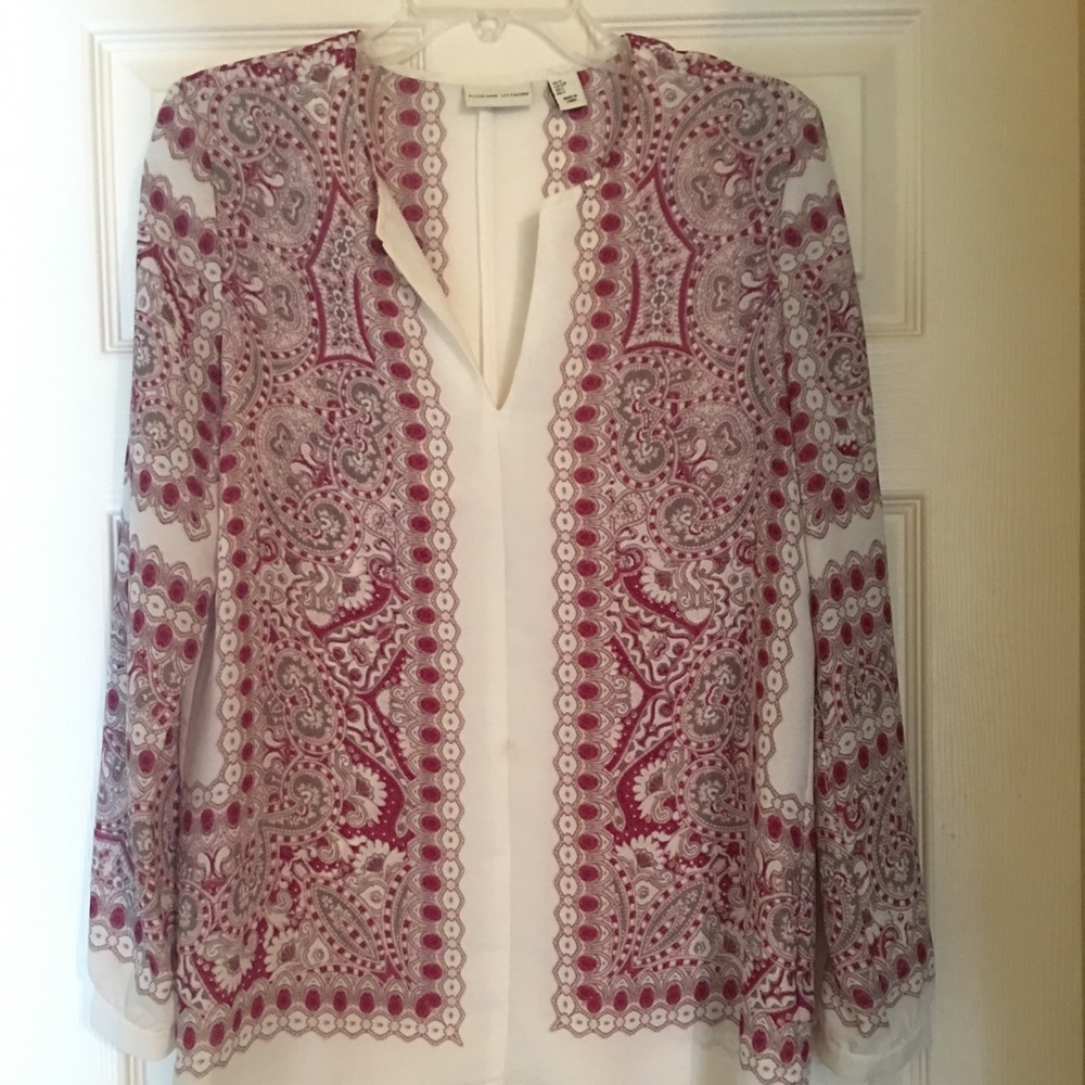 Andrienne Vittadini red and white blouse